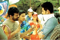Nenokkadine Movie Working Stills